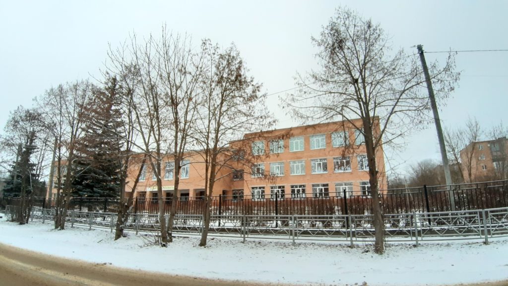 Фото школа рядом с домом Продам 2 комнатную квартиру Жилетово 7 Калужская область