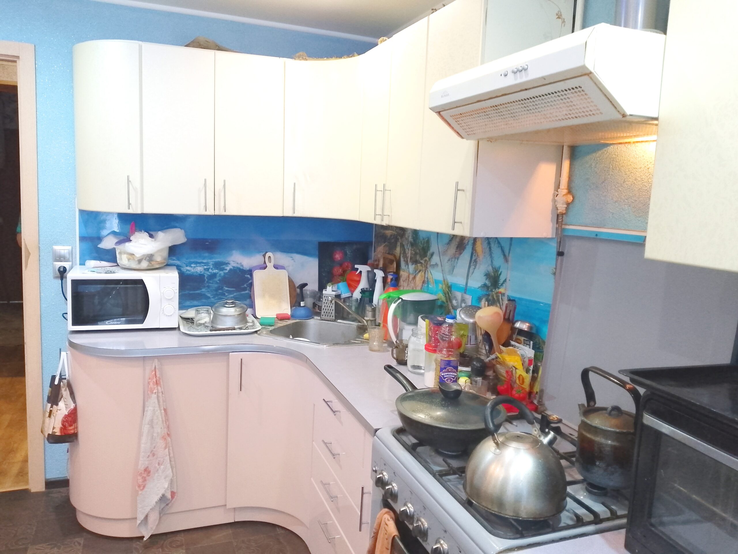 фото кухня с ремонтом Продам квартиру в поселке Товарково Дзержинского района Калужской области Первомайский микрорайон