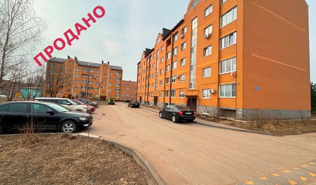 Продам 1 комнатную квартиру с улучшенной планировкой, Отопление ОАГВ, в доме 2016 года Молодежная 8, Товарково