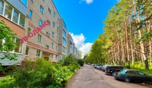 3 Комнатная Квартира в интеллигентном доме в Соснах, Октябрьская, 30, Товарково