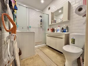 фото санузел Купить 2-х комнатную квартиру в Товарково Молодежный мкр., дом 9, Новый дом, квартира с евро ремонтом, мебелью и бытовой техникой