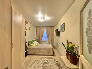 фото комната Купить 2-х комнатную квартиру в Товарково Молодежный мкр., дом 9, Новый дом, квартира с евро ремонтом, мебелью и бытовой техникой