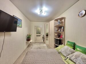 комната фото Купить 2-х комнатную квартиру в Товарково Молодежный мкр., дом 9, Новый дом, квартира с евро ремонтом, мебелью и бытовой техникой